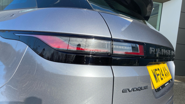 Land Rover Range Rover Evoque 2.0 D200 Dynamic SE 5dr Auto Diesel Hatchback